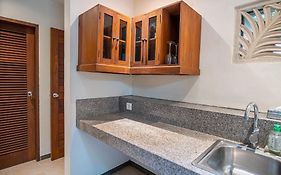 D'Legon Luxury Villas